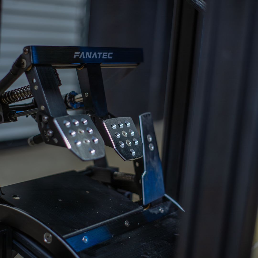 PS5 Turn-key Racing Simulator